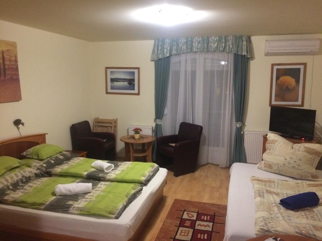 City Center Apartments Hévíz Dış mekan fotoğraf