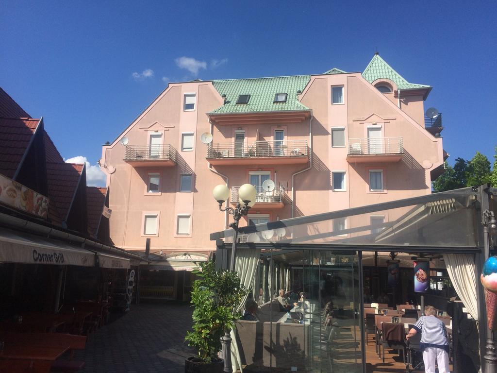 City Center Apartments Hévíz Dış mekan fotoğraf